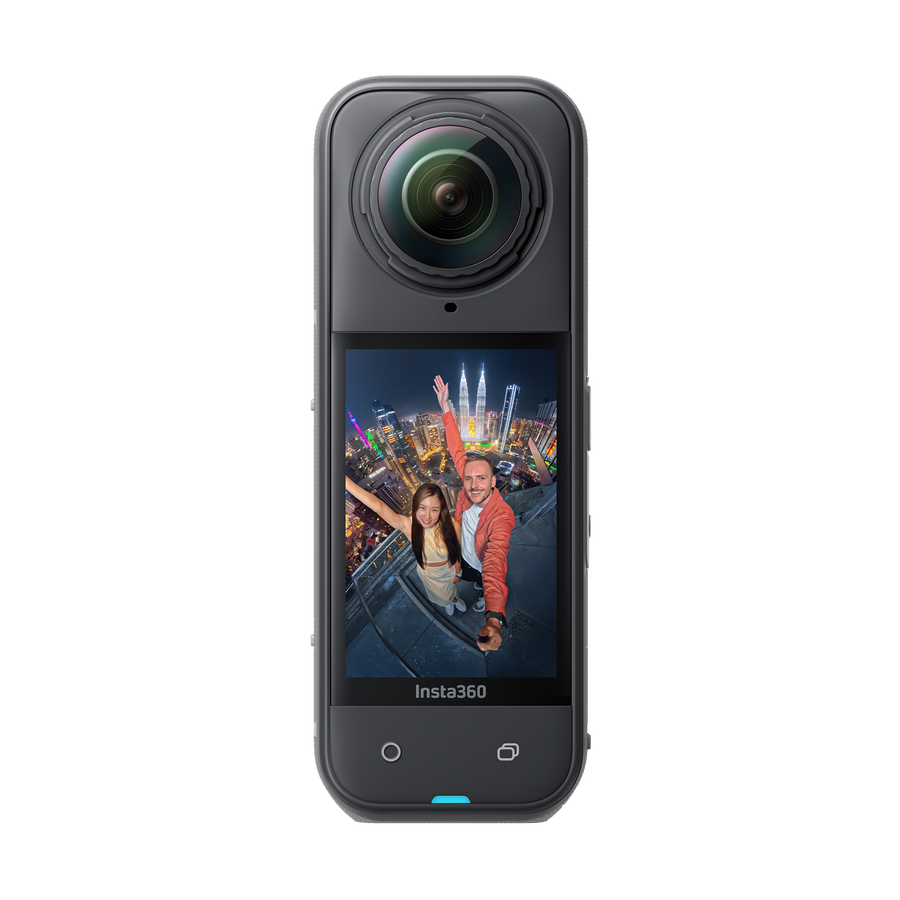 Insta360 X5